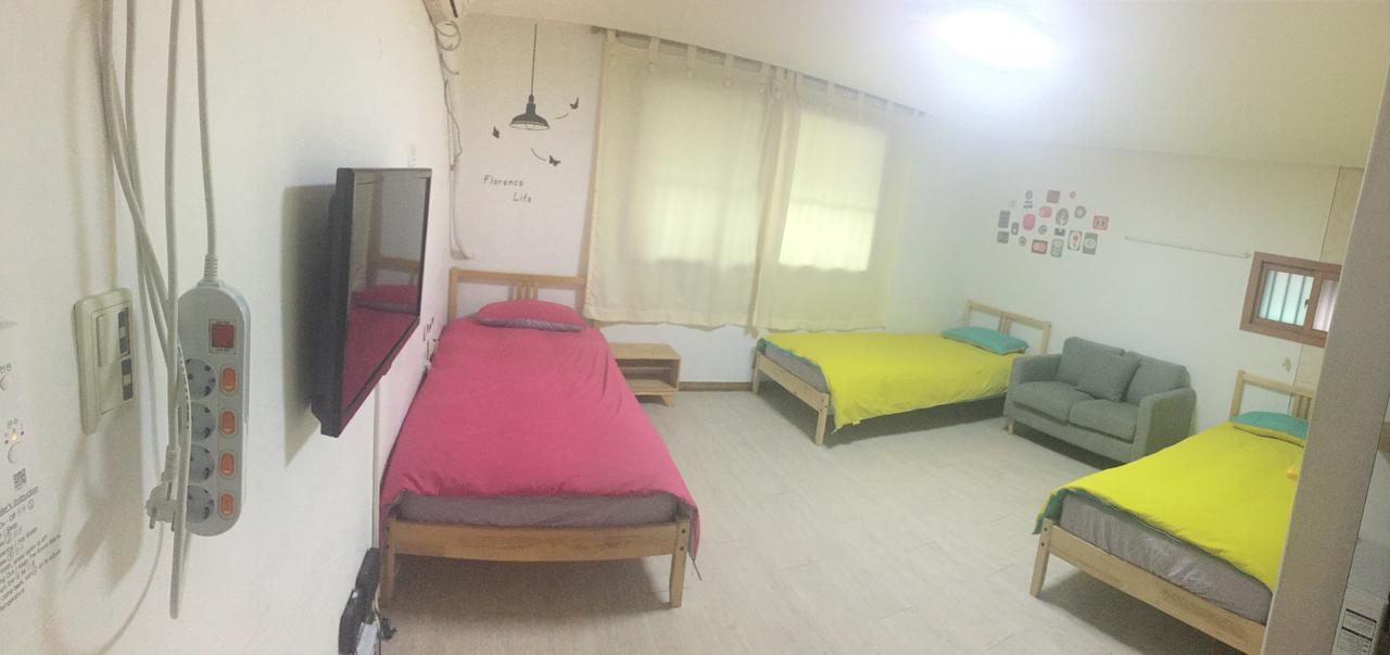 Egg Guesthouse Korea Сеул Стая снимка
